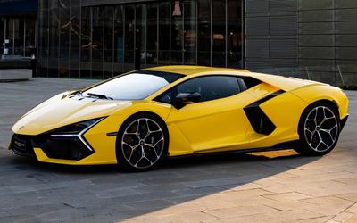 ¿Ha sido un error hacer el primer Lamborghini híbrido? Esto opina quién ya lo ha probado